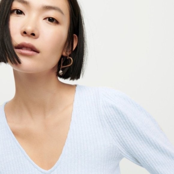 J Crew Light Blue Ribbed Puff Sleeve Shirt - Picture 2 of 5